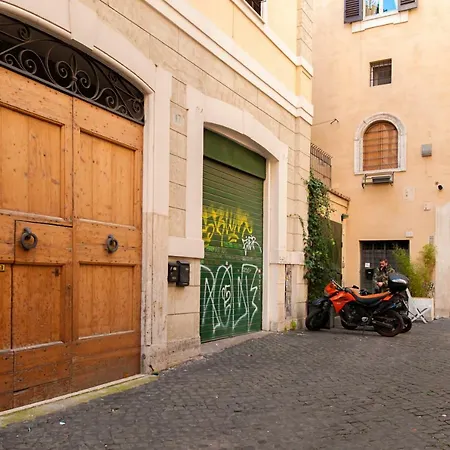 Apartment Terrace Elena Campo De' Fiori Rome